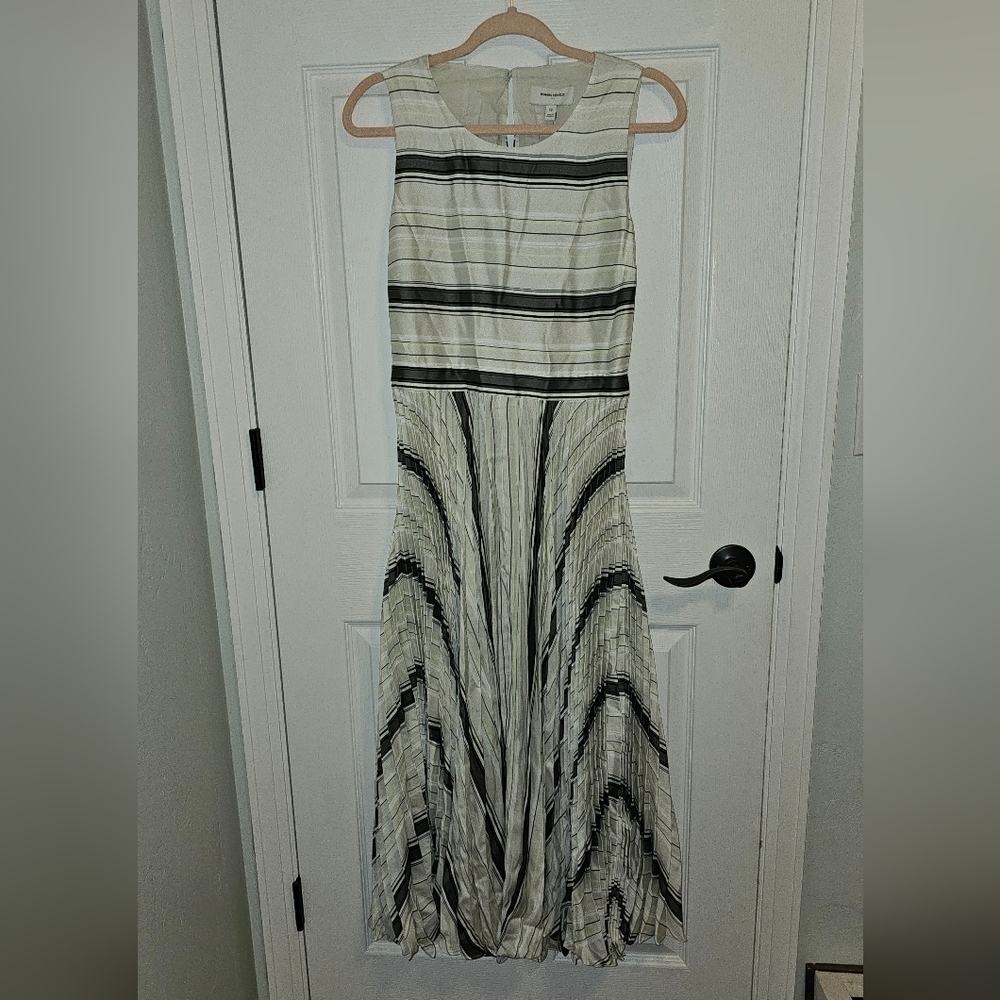 NWT Silky Cut-Out Back Midi Dress. Size 12